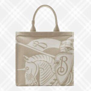 BURBERRY Canvas Tote Bag- Hunter IP Pattern